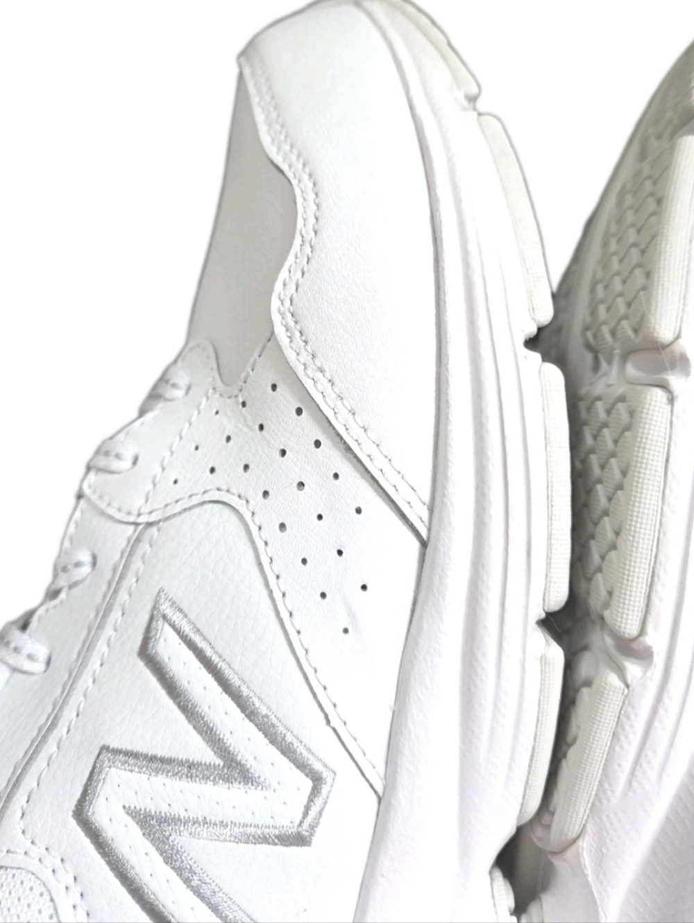 New Balance 411 White Wide Width Cross Trainer Sneakers Men's Sz 10.5 Wmns Sz 12 - Picture 8 of 13